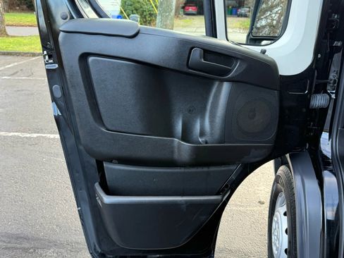 Used 2018 RAM ProMaster 2500 w/ Mopar Trailer Tow Group image 16