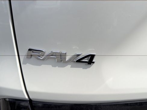 Used 2021 Toyota RAV4 XSE AWD/4WD image 33