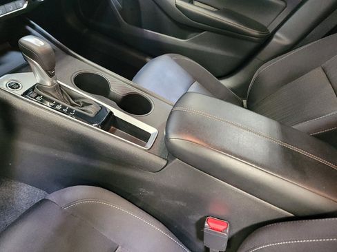 Used 2025 Nissan Altima 2.5 SV FWD image 26