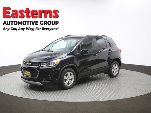 Used 2021 Chevrolet Trax LT w/ Driver Confidence Package image 54