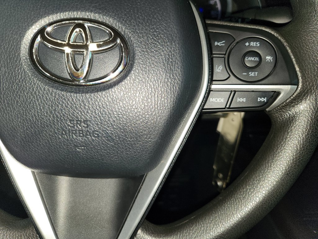 Used 2021 Toyota Camry LE FWD image 25