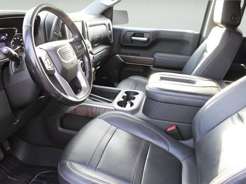 Used 2021 GMC Sierra 1500 Denali w/ Denali Premium Package image 9
