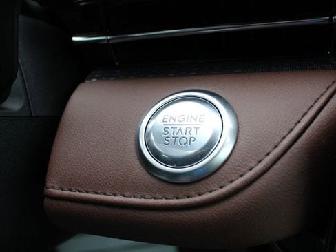 New 2026 Lincoln Nautilus Reserve AWD/4WD image 45
