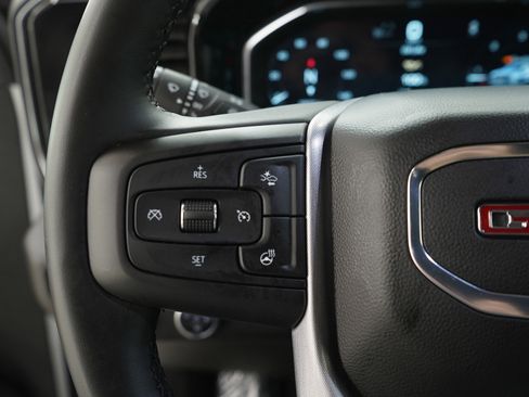 Used 2025 GMC Sierra 1500 Elevation image 27
