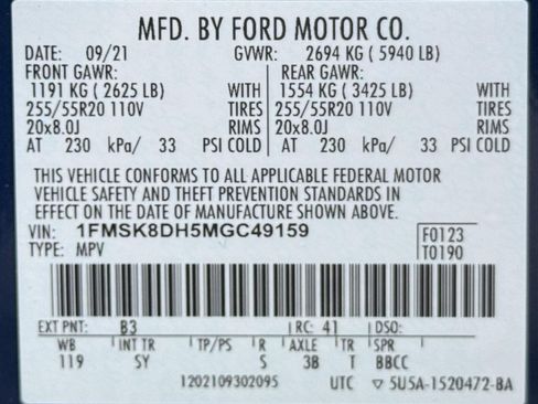Used 2021 Ford Explorer XLT w/ Equipment Group 202A AWD/4WD image 46
