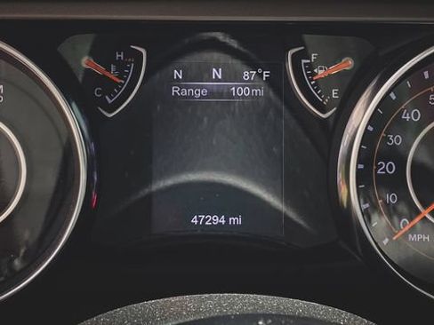 Used 2020 Jeep Wrangler Sport AWD/4WD image 10