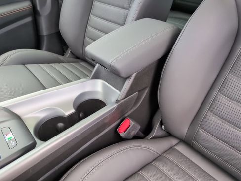 New 2026 Alfa Romeo Tonale w/ Black Premium Package image 31