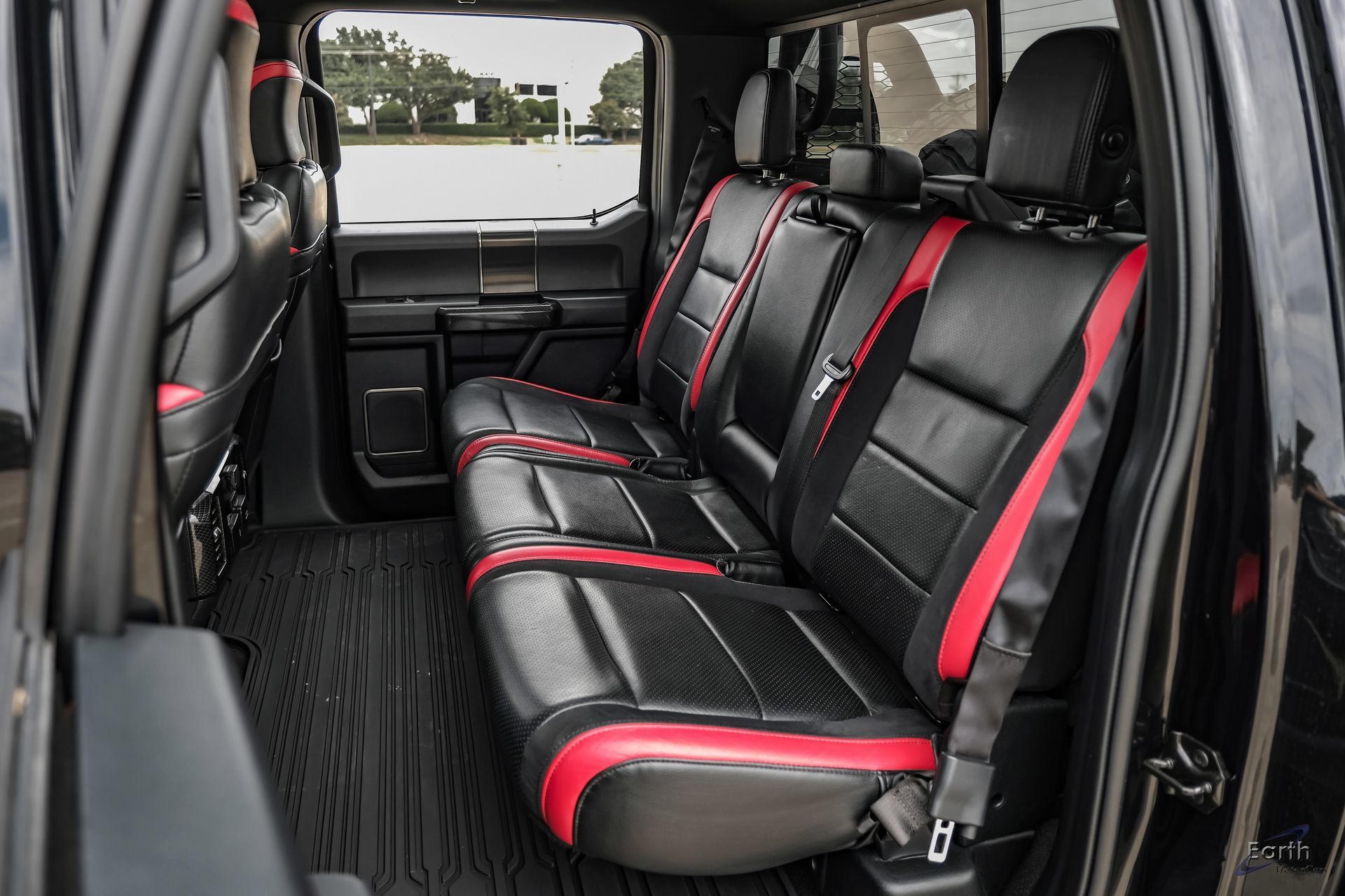 Used 2020 Ford F150 Raptor w/ Equipment Group 802A Luxury AWD/4WD image 95