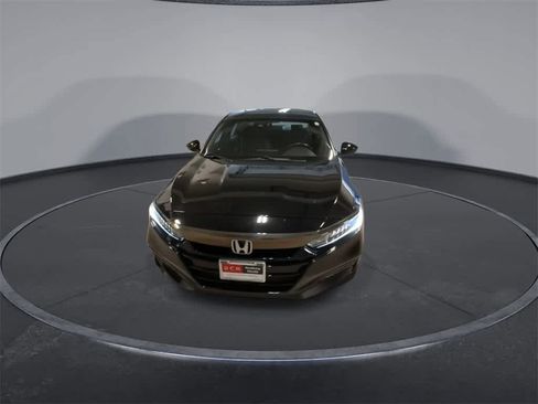 Used 2020 Honda Accord Sport image 3