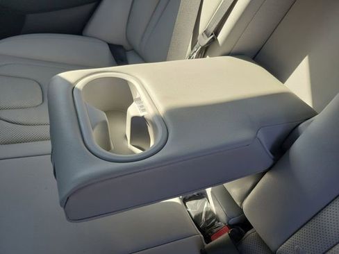 New 2026 Hyundai Elantra Limited FWD image 26