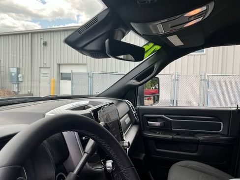 Used 2026 RAM 2500 Big Horn AWD/4WD image 25