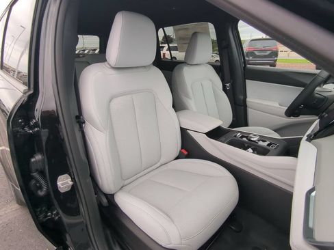 New 2026 Jeep Cherokee Laredo AWD/4WD image 24