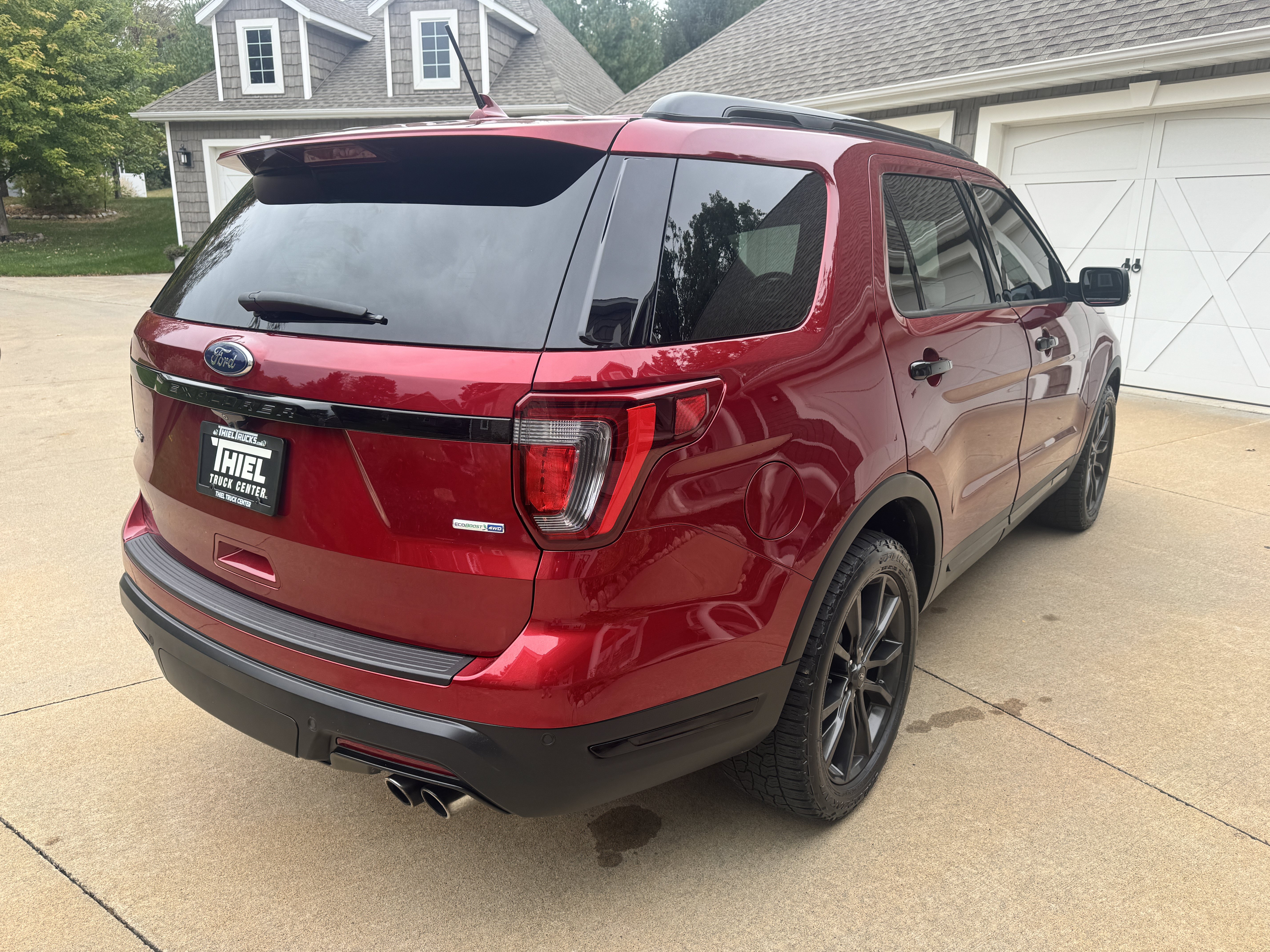 Used 2019 Ford Explorer Sport w/ Ford Safe & Smart Package AWD/4WD image 8