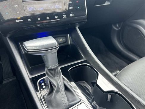 Certified 2024 Hyundai Santa Cruz Limited image 32