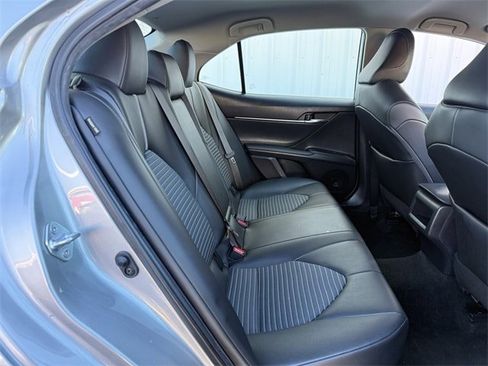 Used 2022 Toyota Camry SE image 29