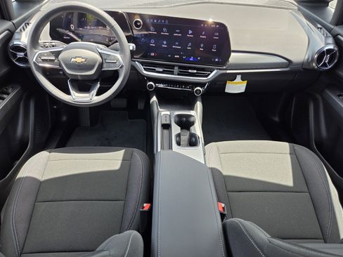 New 2026 Chevrolet Equinox EV LT w/ Midnight Package FWD image 7