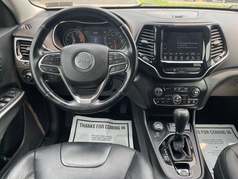 Used 2019 Jeep Cherokee Limited AWD/4WD image 22
