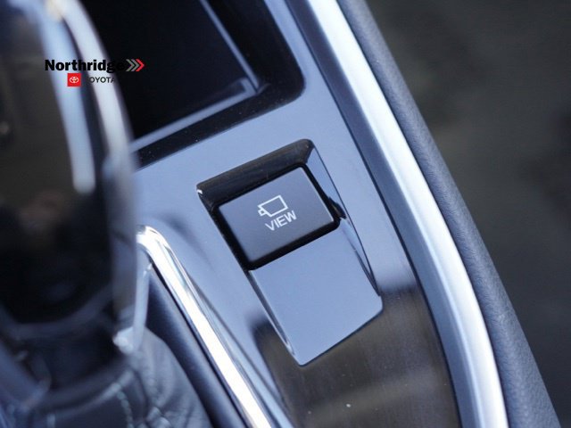 Used 2024 Subaru Outback Onyx Edition XT AWD/4WD image 33