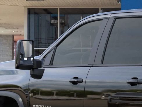New 2026 Chevrolet Silverado 2500 ZR2 image 12