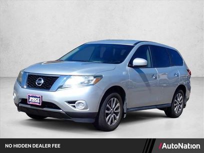 Used 2014 Nissan Pathfinder S
