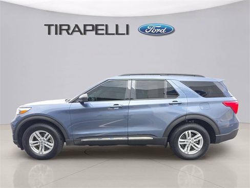 Used 2021 Ford Explorer XLT w/ Class III Trailer Tow Package image 3