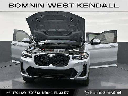 Used 2025 BMW X4 xDrive30i image 34