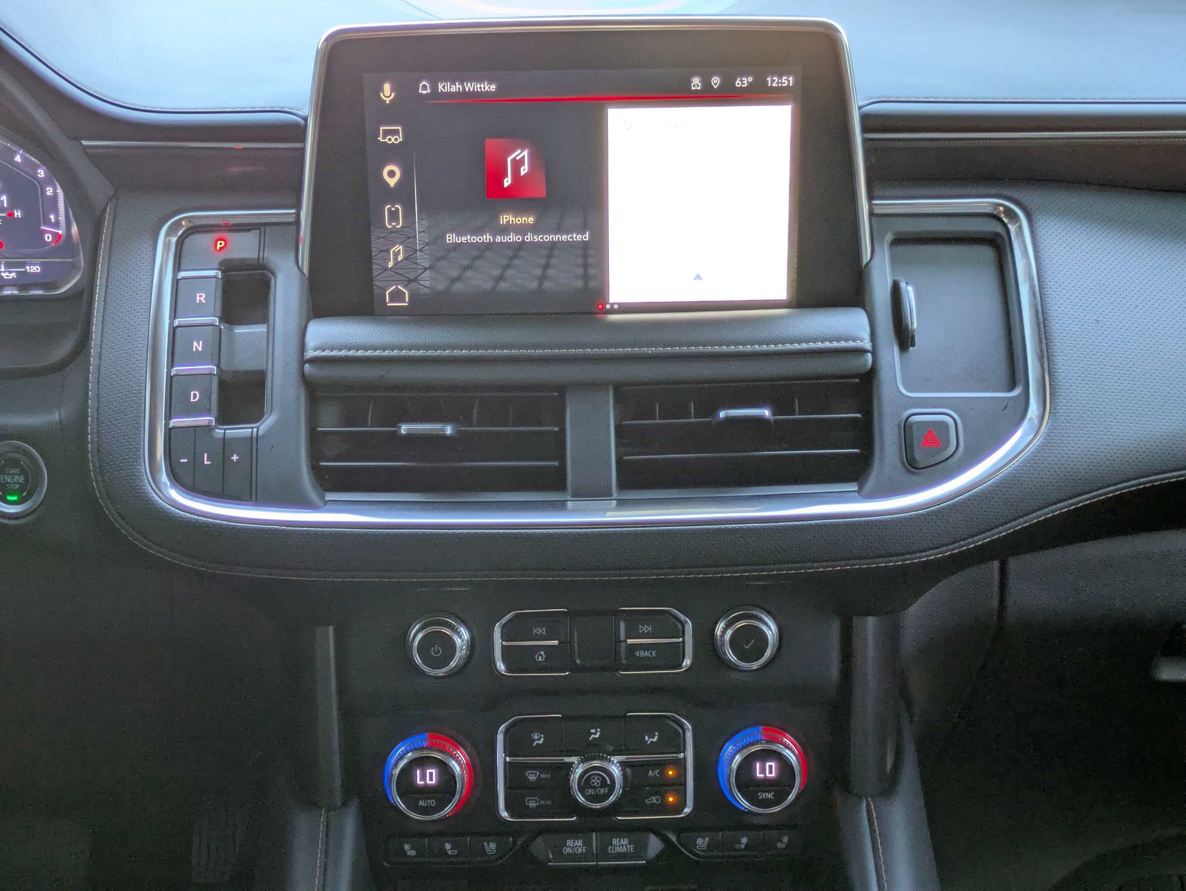 Used 2023 GMC Yukon AT4 w/ AT4 Premium Plus Package AWD/4WD image 5
