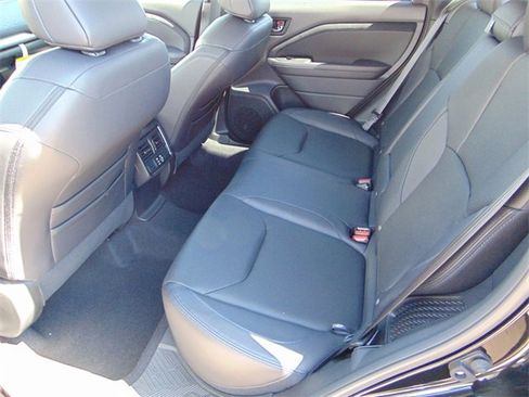 New 2025 Subaru Forester Limited w/ Protection Package (1PH) image 21