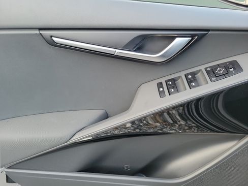 New 2026 Kia Niro EX w/ EX Premium Package FWD image 16