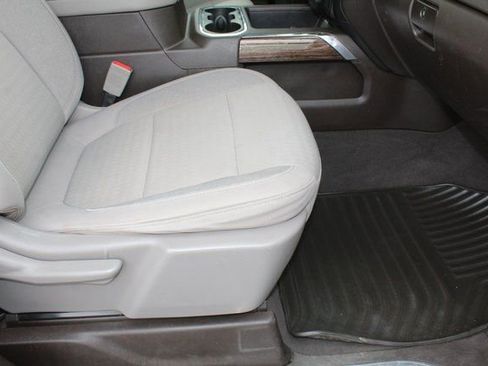 Used 2020 GMC Sierra 2500 SLE w/ SLE Value Package; image 16