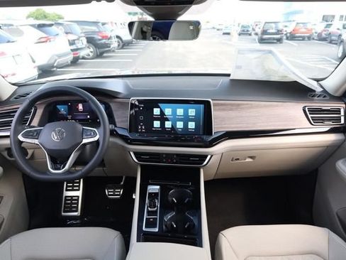 New 2026 Volkswagen Atlas SEL Premium R-Line AWD/4WD image 25