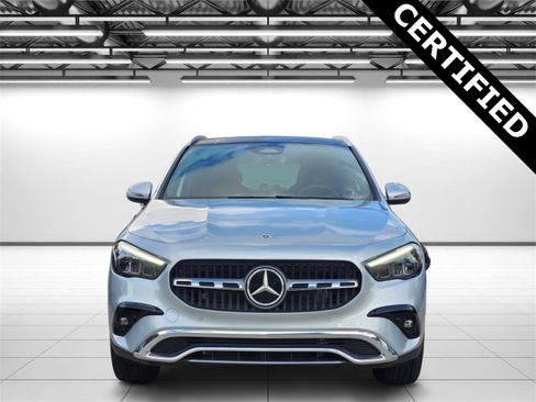 Certified 2025 Mercedes-Benz GLA 250 image 4