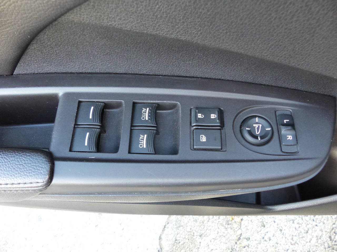 Used 2018 Acura RDX w/ Technology Package FWD image 20