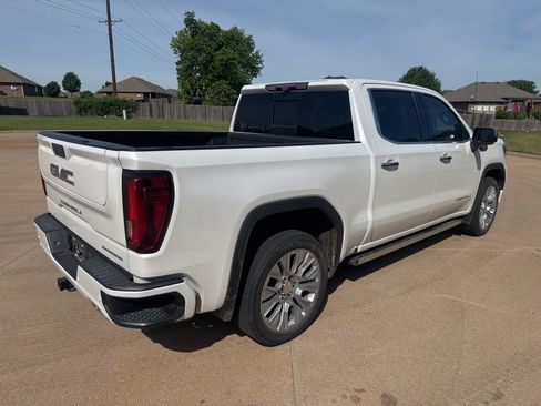 Used 2021 GMC Sierra 1500 Denali w/ Denali Ultimate Package AWD/4WD image 5