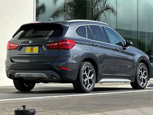 Used 2018 BMW X1 xDrive28i AWD/4WD image 3