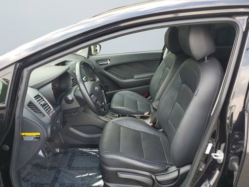 Used 2017 Kia Forte EX FWD image 9