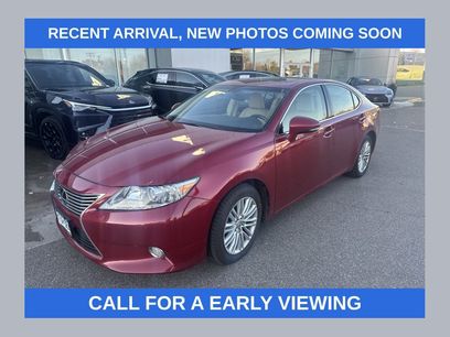 Used 2013 Lexus ES 350 w/ Luxury Pkg