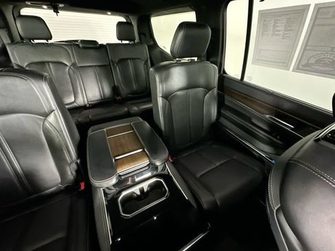 Used 2023 Jeep Grand Wagoneer 4WD image 14