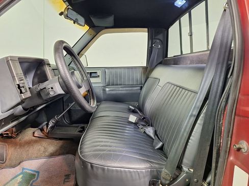 Used 1990 Chevrolet S10 Pickup 2WD Regular Cab image 9