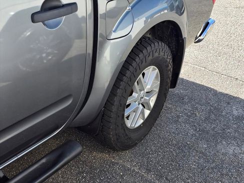 Used 2017 Nissan Frontier SV w/ SV Value Truck Package image 20