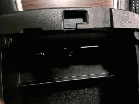 Used 2018 Nissan Pathfinder S image 25