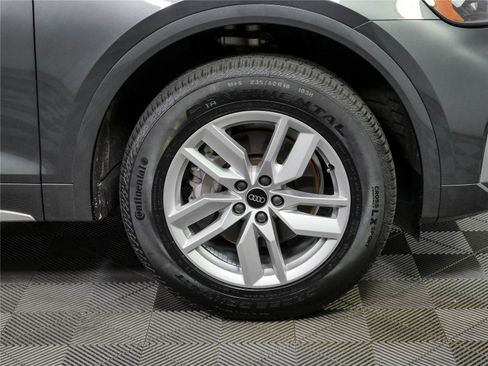 Used 2024 Audi Q5 2.0T Premium AWD/4WD image 34