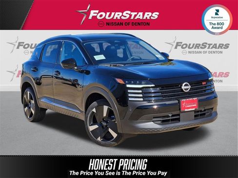 New 2026 Nissan Kicks SR image 1