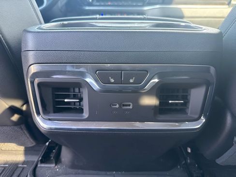 Used 2026 GMC Sierra 2500 SLT w/ SLT Premium Package AWD/4WD image 13