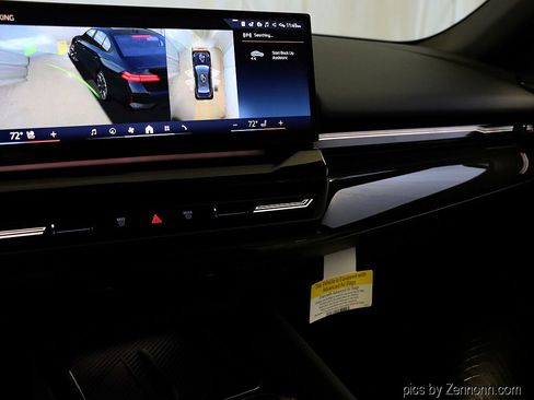 New 2026 BMW 530i xDrive w/ M Sport Package image 24