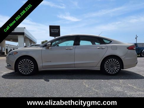 Used 2018 Ford Fusion Titanium image 6