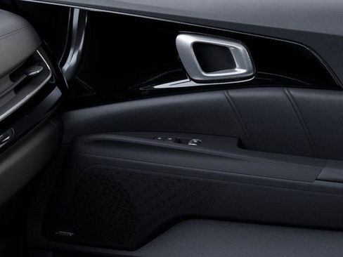 New 2026 Kia Carnival SX Prestige FWD image 25