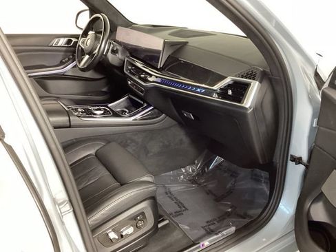 Used 2023 BMW X7 xDrive40i w/ Executive Package AWD/4WD image 45
