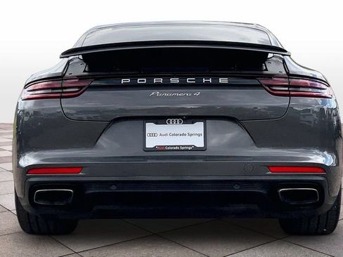 Used 2018 Porsche Panamera 4 w/ Premium Package Plus AWD/4WD image 4