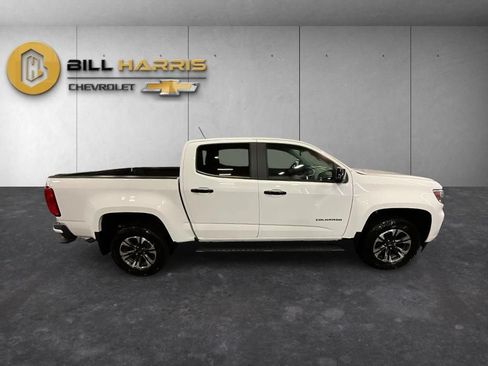 Used 2022 Chevrolet Colorado Z71 AWD/4WD image 10